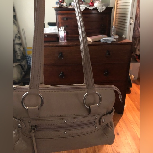 Stone Mountain 🏔️ Bone colored Leather vintage purse. Very good condition.🤩 - Picture 3 of 12